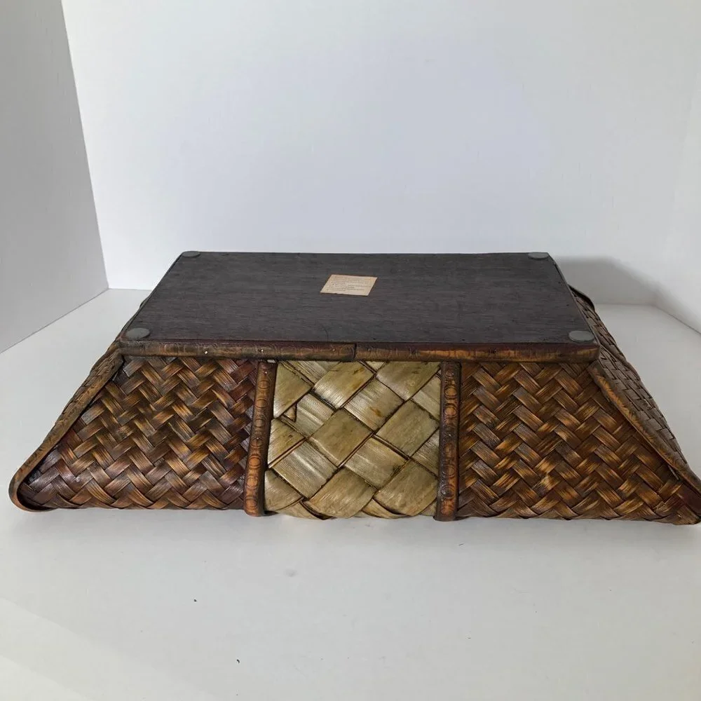 Vintage Rectangular Lattice Grass Bamboo 2 Toned‎ Stained Basket 11x 16 x 4